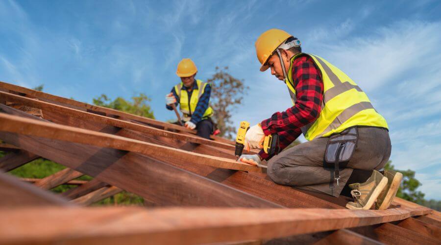 Expert Emergency Roof Repairs services in Wellington, IL